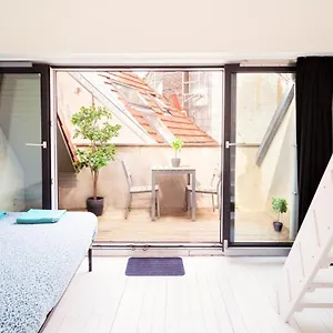 https://beautiful-terrace-apartment-in-the-heart-of-antwerp.hotelsantwerp.net
